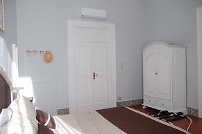 Palazzo Bianchi Domus Holidays