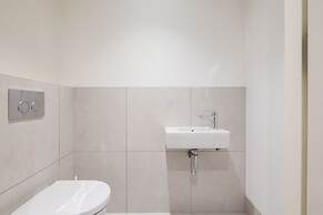 Hatton Wall by Servprop