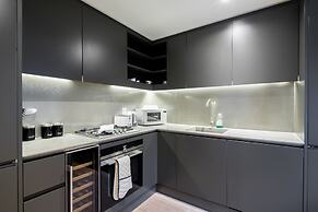 Hatton Wall by Servprop