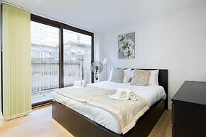 Hatton Wall by Servprop