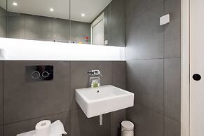 Hatton Wall by Servprop