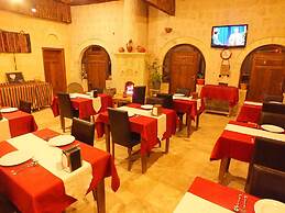 Dilek Tepesi Cave Hotel