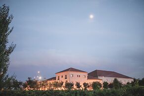 Hotel de Bodegas Hacienda Albae