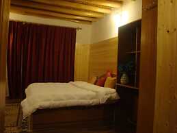 Radhu's Boutique Inn