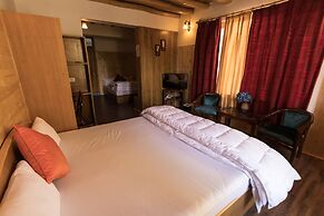 Radhu's Boutique Inn