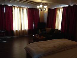 Radhu's Boutique Inn