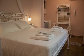 The Koukaki Residence