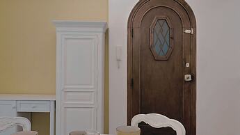 The Koukaki Residence