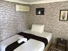 Ayanya Beach & Bistro Bungalows