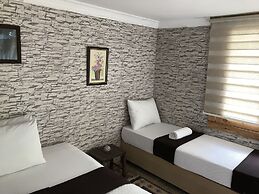 Ayanya Beach & Bistro Bungalows