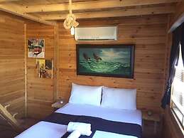 Ayanya Beach & Bistro Bungalows