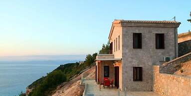 Milos Paradise Luxury Villas