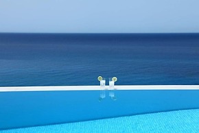 Milos Paradise Luxury Villas