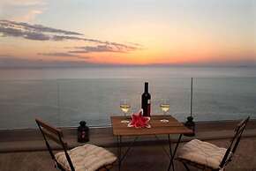 Milos Paradise Luxury Villas