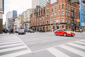 QuickStay - Incredible Downtown Condo, Yonge & College