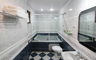 Gran Chevalier Hotel