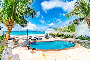 Caprice 14 Cable Beach Luxury Villa