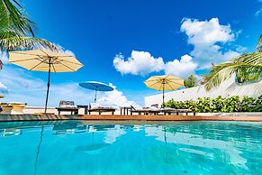 Caprice 14 Cable Beach Luxury Villa