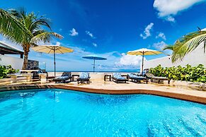 Caprice 14 Cable Beach Luxury Villa