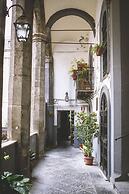 Palazzo della Loggia B&B