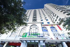 Holiday Inn Express Sanya Bay by IHG