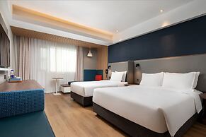 Holiday Inn Express Sanya Bay by IHG