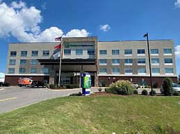 Holiday Inn Express & Suites Nashville North - Springfield, an IHG Hot