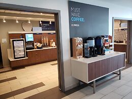 Holiday Inn Express & Suites Nashville North - Springfield by IHG