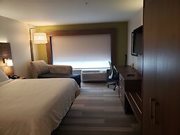 Holiday Inn Express & Suites Nashville North - Springfield by IHG