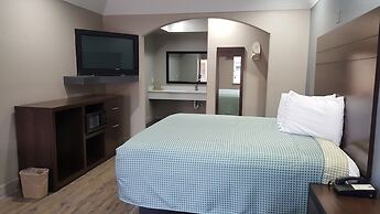 Palace Inn Hwy 6 North & Clay Rd