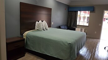 Palace Inn Hwy 6 North & Clay Rd