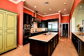 La Mouette Cable Beach Bahamian Villa