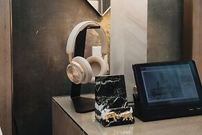 EXchange Hotel Vancouver