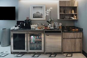 EXchange Hotel Vancouver