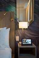 EXchange Hotel Vancouver