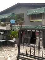 Legendary Inn & Lounge