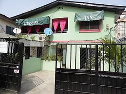 Legendary Inn & Lounge