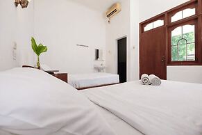 Berlian Abadi Hotel By Sinergi