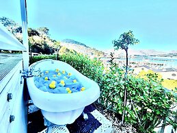 Lyttelton Boatique House