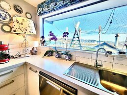 Lyttelton Boatique House