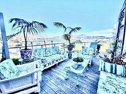 Lyttelton Boatique House