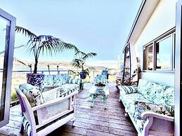 Lyttelton Boatique House