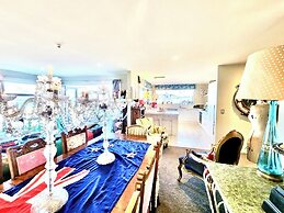 Lyttelton Boatique House