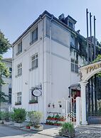 City Boutique Inn