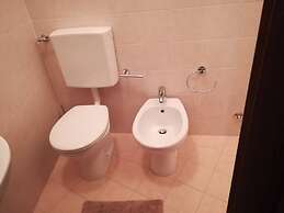 Feel at Home - La Terrazza Sul Borgo