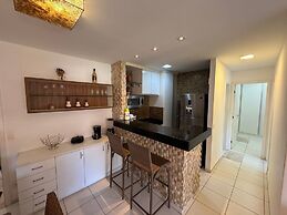 Beach Living, Frente mar, 400m do B Park