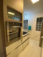 Beach Living, Frente mar, 400m do B Park