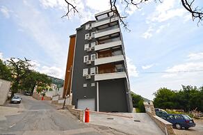 Chill and Go Aparthotel