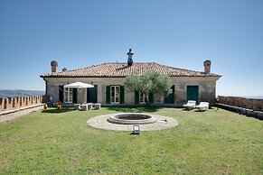 Castello Di Caccuri Suites