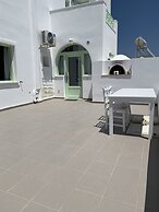 The Cliff Reflections - Adults Only